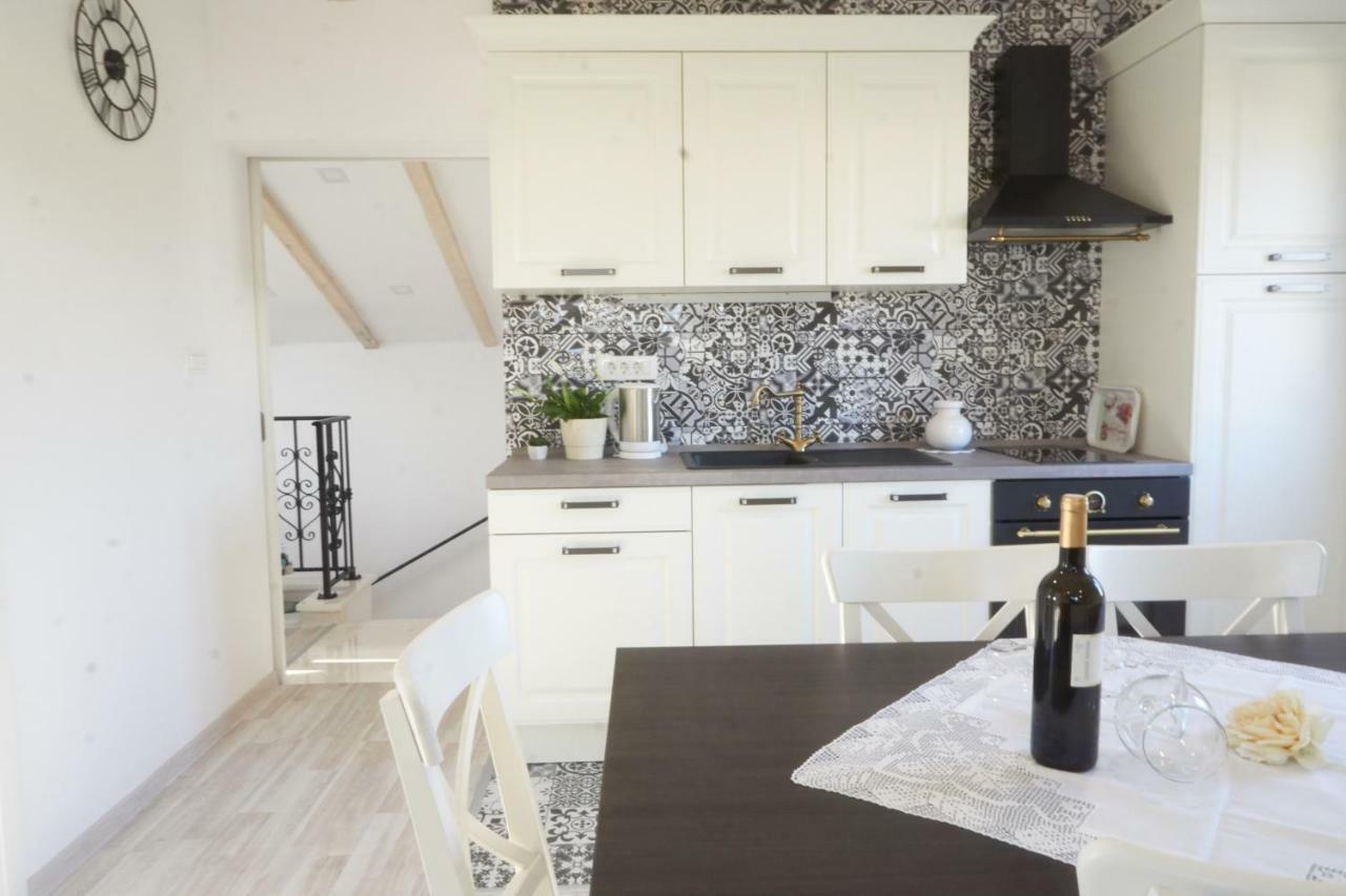 Apartman Balancana Kaštela Esterno foto