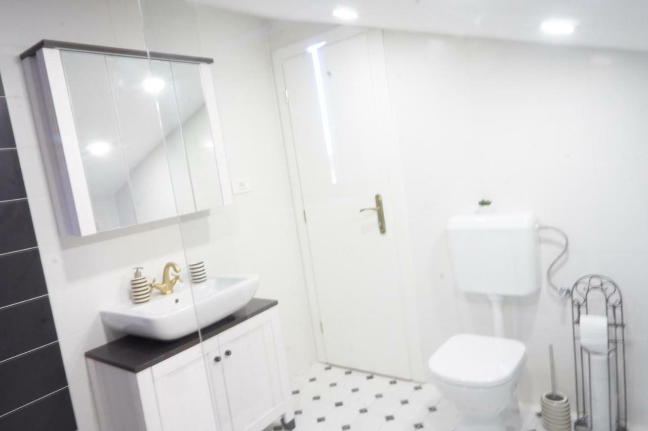 Apartman Balancana Kaštela Esterno foto